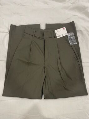 Uniqlo Women’s Pleated Wide Pants - XXS - Olive Green